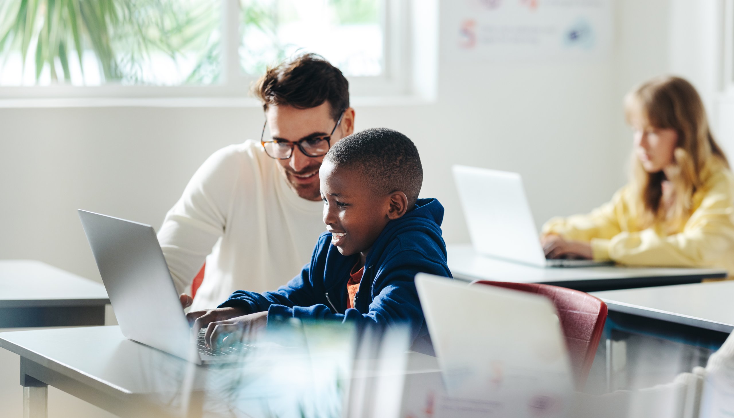 hero máster inteligencia artificial aplicada a la educación